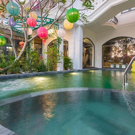 Hoang Trinh Hotel Hoi An Esterno foto