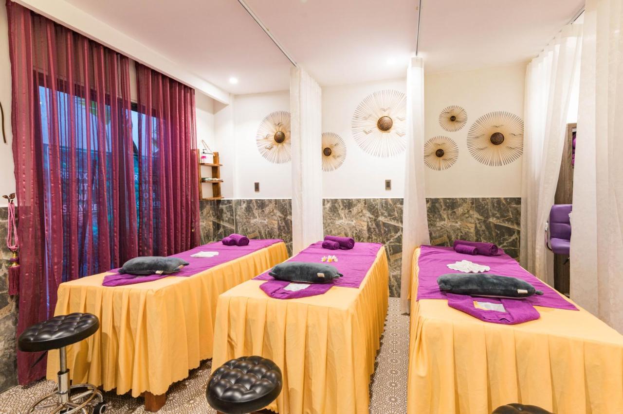 Hoang Trinh Hotel Hoi An Esterno foto